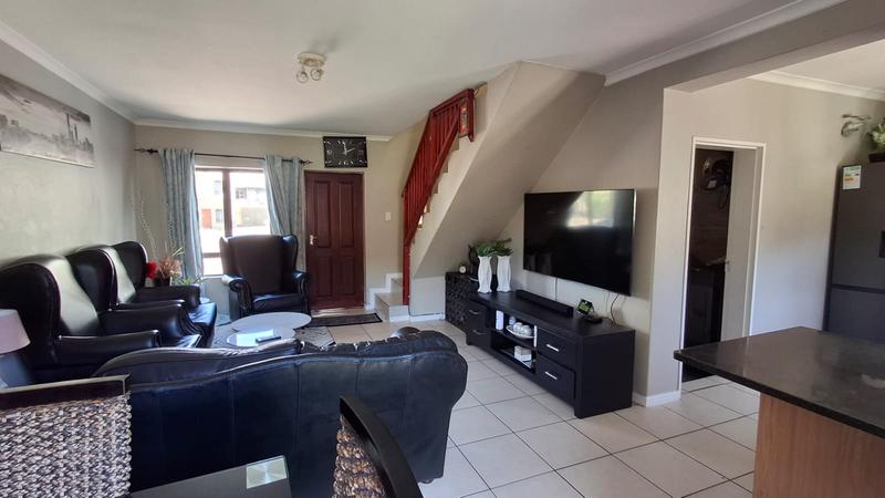 3 Bedroom Property for Sale in Parklands Western Cape
